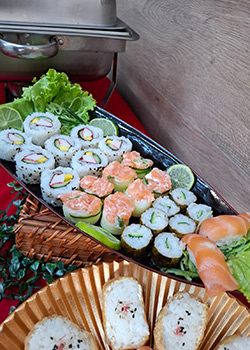 Combinado de sushi no Buffet Japonês em Domicílio