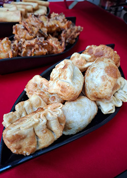 Guioza servido no Buffet de Comida Japonesa para Festa