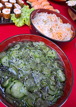 Sunomono servido no Buffet de Comida Japonesa