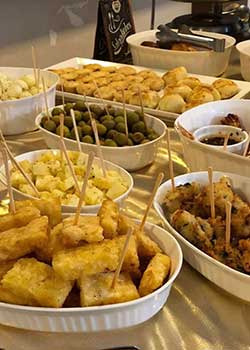 Contratar Buffet Coquetel em Domicílio com apresentação elegante