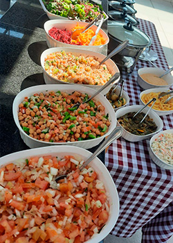 Serviço especializado buffet almoço jantar casamento